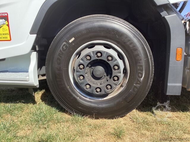 Unit traktor standar Ford F-Max