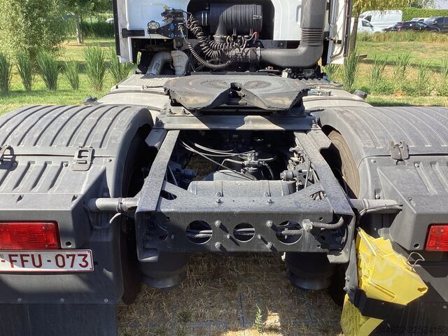 Unit traktor standar Ford F-Max
