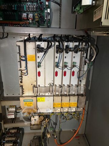 Vertikaalne töötlemiskeskus BRIDGEPORT VMC 1000