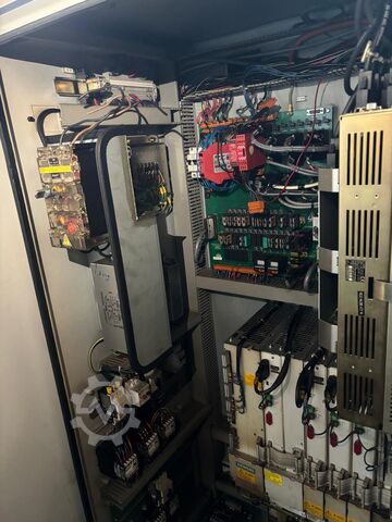 Vertikaalne töötlemiskeskus BRIDGEPORT VMC 1000