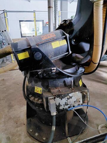 로봇 기반 섬유 성형 생산 설비 Kuka KR 150-2 2000