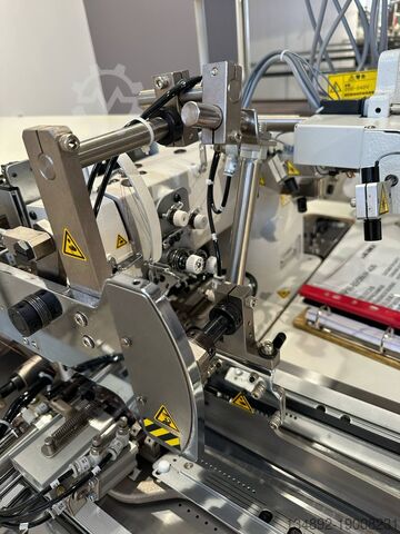 Sewing machine JUKI APW895N