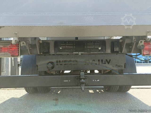 35C12 volquete Iveco Daily 35