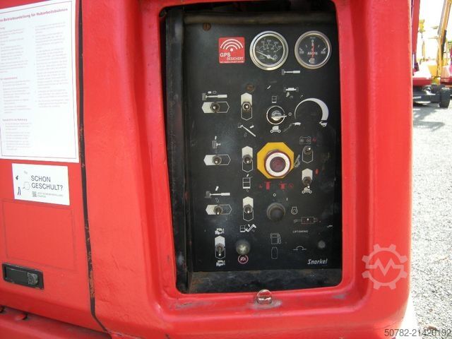 Work platform  Arbeitsbühne Snorkelift SB-47JRT, AH  16m