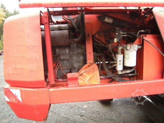 Plataforma de trabalho  Arbeitsbühne Snorkelift TB-50D7, AH  17m