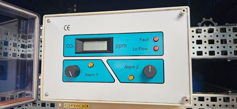 Máy sấy khí nén kiểu hấp phụ Ultrafilter (Donaldson) LP 0072