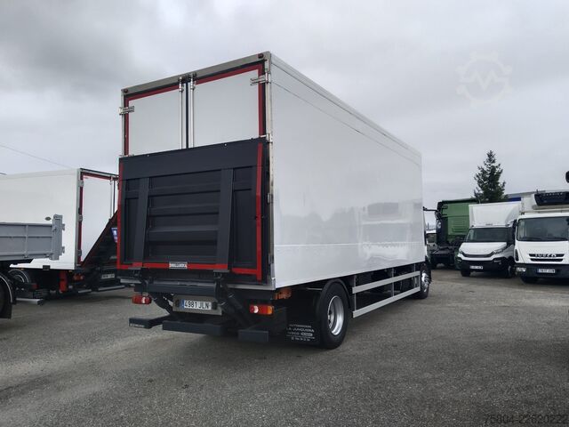 Refrigerated truck Iveco ML180E25