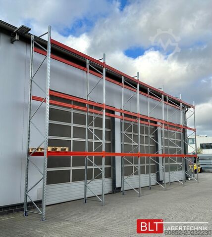 Nagy teherbírású polc ca. 14 lfm. Palettenregale H: 650cm Fachlast: 3000 kg , 60 Palettenplätze