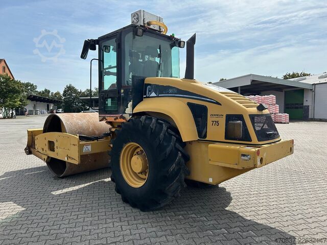 Rodillo de tambor único CATERPILLAR CS - 563 E / Walzenzug / 6 Zylinder / Planiersch