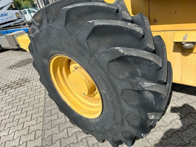 Rodillo de tambor único CATERPILLAR CS - 563 E / Walzenzug / 6 Zylinder / Planiersch