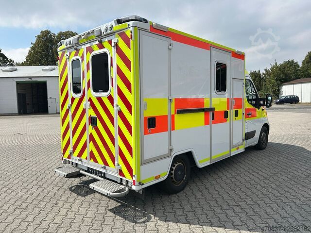 Feuerwehrfahrzeug RENAULT Master / Rettungswagen Trage / Liege