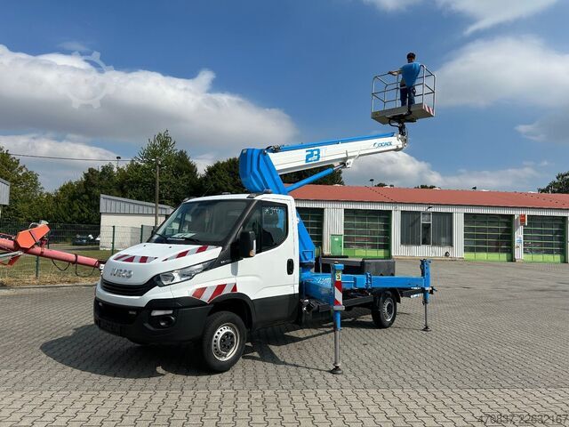 Lkw-Arbeitsbühne IVECO Daily 35-12 / Socage 23 T + Funk / HomeButton