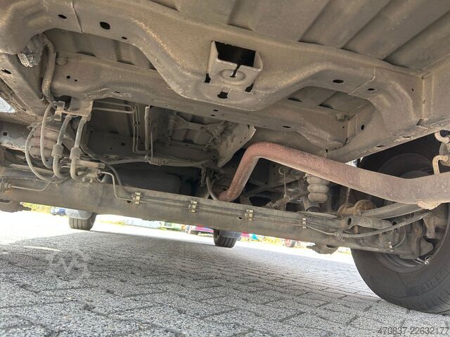 Brannbil FORD Transit / RTW / Trage Liege