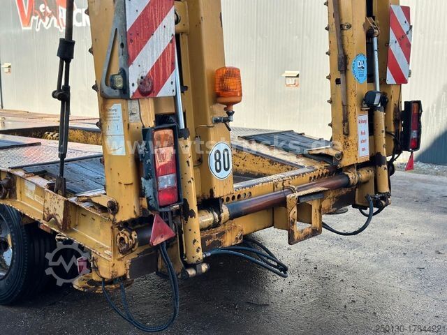Trailer me platformë të ulët LANGENDORF TUE 30 4.Achser Tieflader-Anhänger, Radmulden