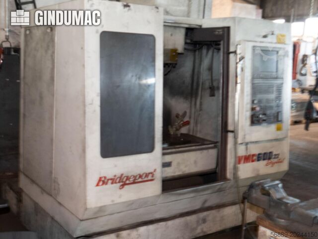 مركز القطع الرأسية Bridgeport CMV600 22 digital