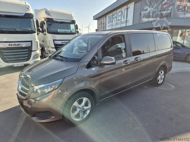 Xe buýt chở khách Mercedes-Benz V 220 CDI