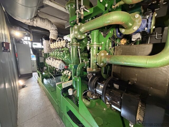 Block heat and power plant 2G Blockheizkraftwerk avus 500 plus
