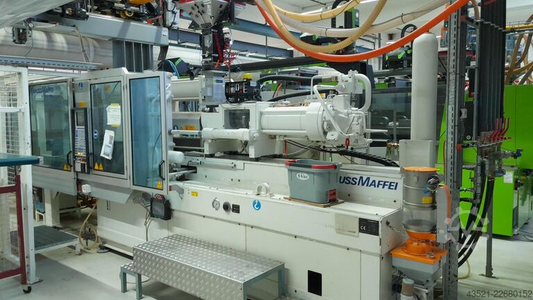 इंजेक्शन मोल्डिंग मशीन KraussMaffei KM 300-1400 C2