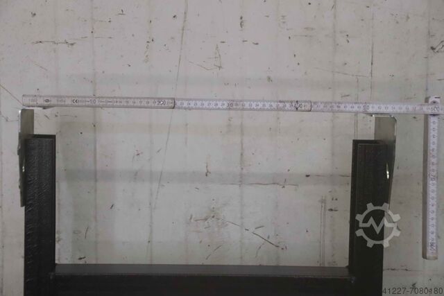 Suport pentru bandă transportoare unbekannt 665/150/H617 mm