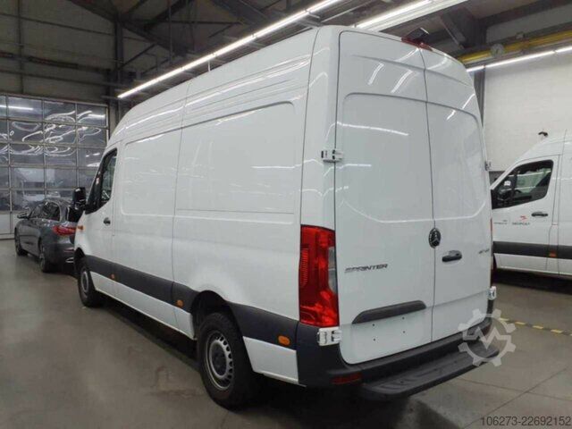 Skåpbil Mercedes-Benz Sprinter 317 CDI,L2H2,Automatik,Kamera