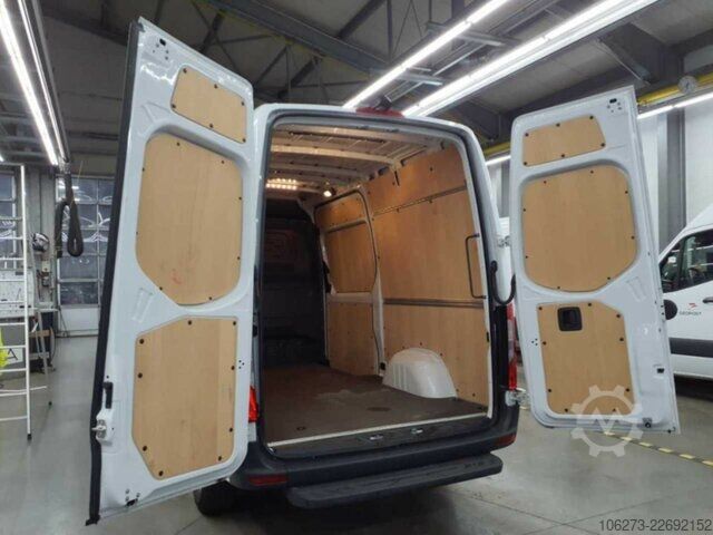 Skåpbil Mercedes-Benz Sprinter 317 CDI,L2H2,Automatik,Kamera