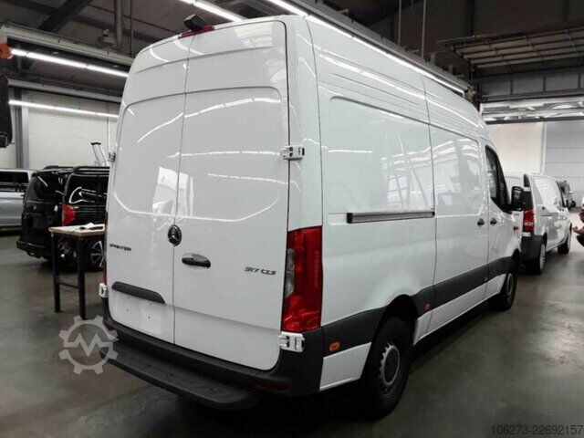 Skåpbil Mercedes-Benz Sprinter 317 CDI,L2H2,Automatik,Kamera