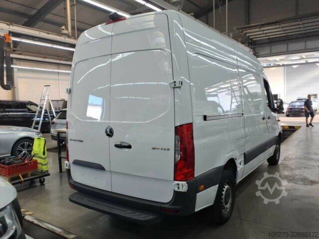Skåpbil Mercedes-Benz Sprinter 317 CDI,L2H2,Automatik,Kamera