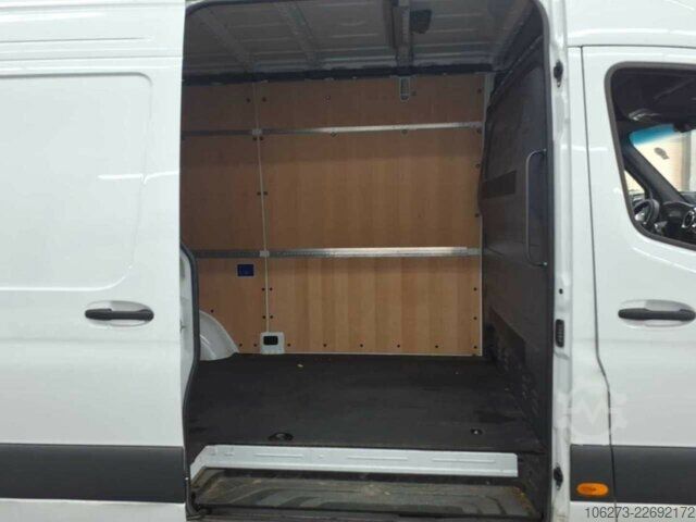 Skåpbil Mercedes-Benz Sprinter 317 CDI,L2H2,Automatik,Kamera