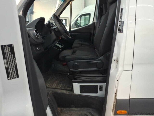 Skåpbil Mercedes-Benz Sprinter 317 CDI,L2H2,Automatik,Kamera,Navi