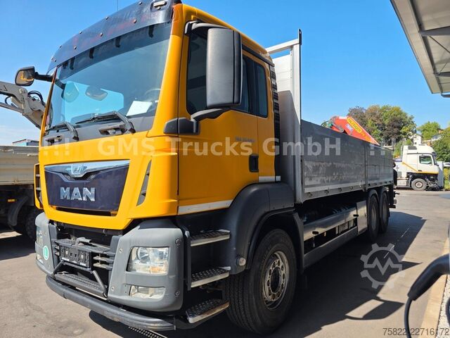 Flatbed truck MAN TGS 33.440 / 6X4 / Man+Ret / 19m Kran Palfinger