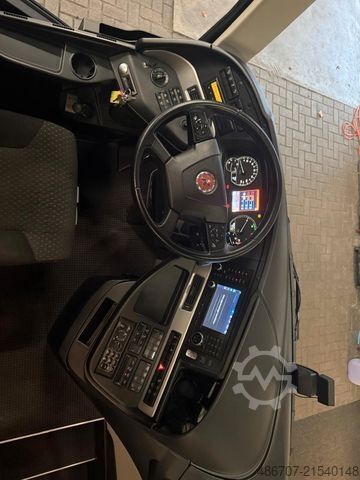 Långfärdsbuss SETRA S 515 HD VIP Edition 49 Sitze EURO 6