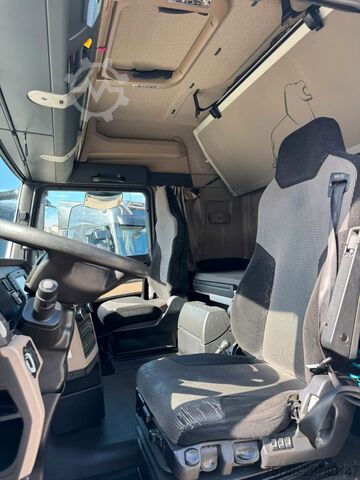 Objemová ťažná jednotka MAN TGX 18.460 * VOLUMEN * RETARDER*315 / 70 BEREIFT