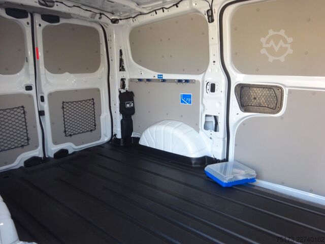 Κλειστό βαν FORD Transit Custom 320L1 Sport 4x4 Aut. AHK Standhz