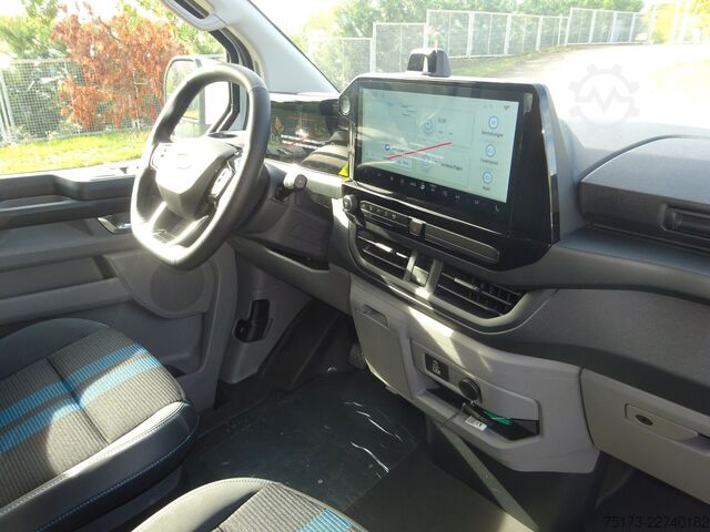 Κλειστό βαν FORD Transit Custom 320L1 Sport 4x4 Aut. AHK Standhz