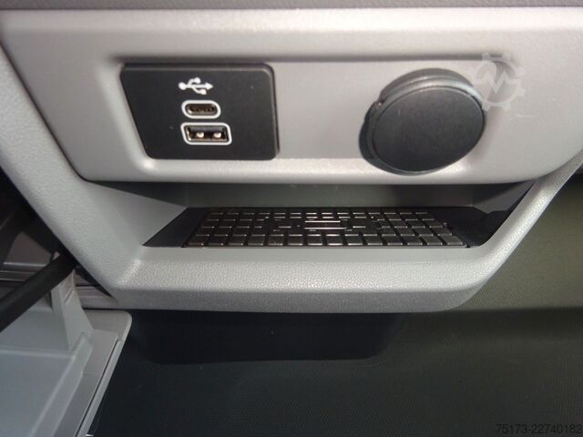 Κλειστό βαν FORD Transit Custom 320L1 Sport 4x4 Aut. AHK Standhz