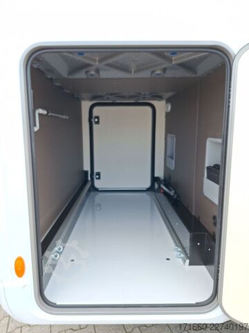 セミインテグレーテッドキャンピングカー BÜRSTNER B66 TD 690 *Hubbett*Lithium*TV/SAT