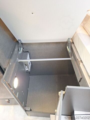 セミインテグレーテッドキャンピングカー HYMER/ERIBA ML-T CrossOver 570 Winterpaket - MJ 2027