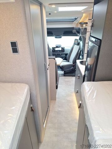 セミインテグレーテッドキャンピングカー HYMER/ERIBA ML-T CrossOver 570 Winterpaket - MJ 2027