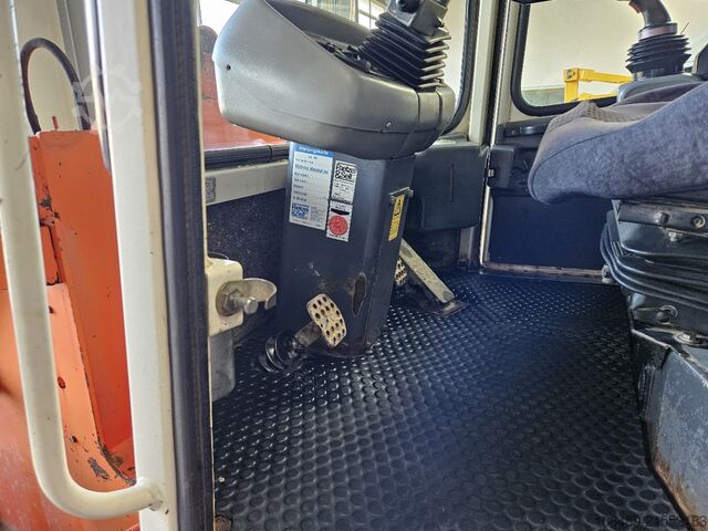 φορτωτής Scheff 833