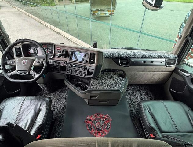 Standardni vlačilec SCANIA R500 NGS EURO 6 RETARDER FULL AIR 4-POINTS AIRSU