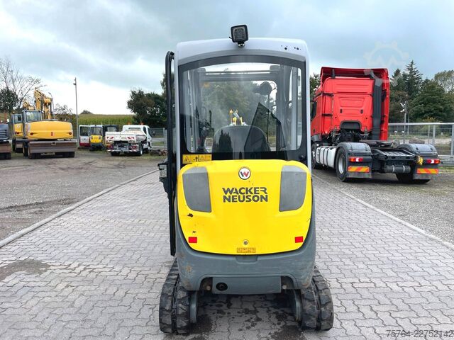 Mini bager NEUSON ET 18 / Schnellwechsler / Schaufel