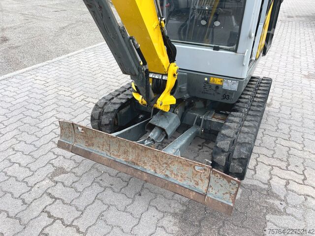 Mini bager NEUSON ET 18 / Schnellwechsler / Schaufel