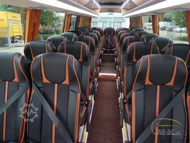 Reisebus IVECO Rosero First Busworld Edition 31 Sitze Euro 6