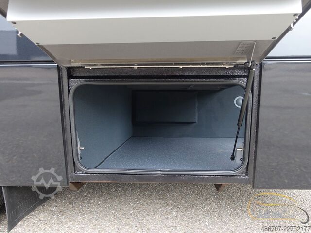 Reisebus IVECO Rosero First Busworld Edition 31 Sitze Euro 6