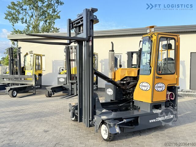 Четырёхходовой вилочный погрузчик Combilift C3000 GAS DUPLEX 4500 FREE LIFT CABIN