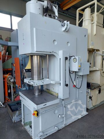 Prensa hidráulica de una columna WMW Zeulenroda PYE 100 N
