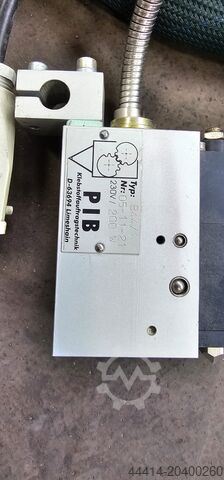 Другие обрабатывающие машины Robatech Heizschläuche und Leimköpfe