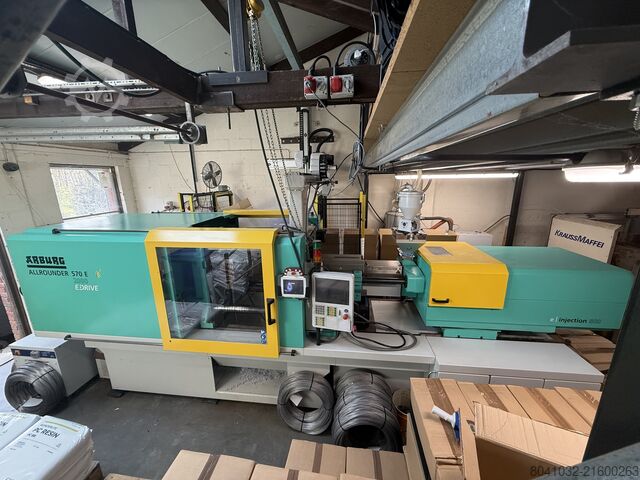 термопластавтомат Arburg ALLROUNDER 570 E 2000-800