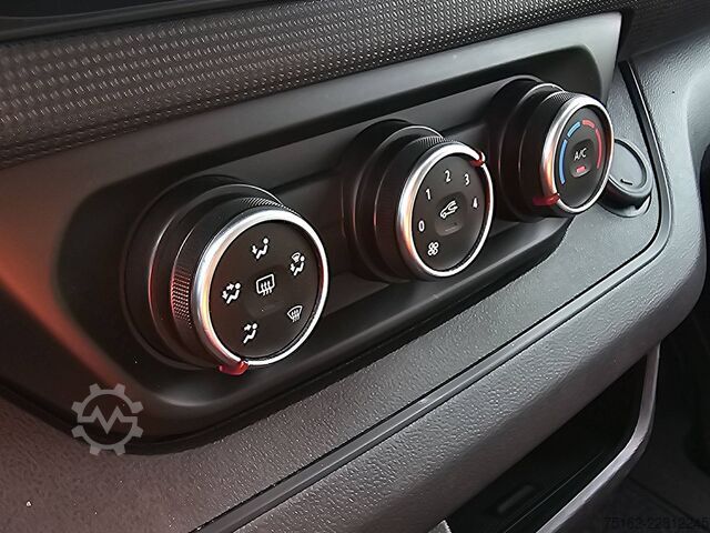 Break cu acoperiș înalt RENAULT TRAFIC 2.0 DCI L2H1 Airco Trekhaak