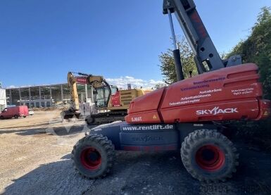 Piattaforma di lavoro telescopica Skyjack SJ 66 T Diesel  22,12 m